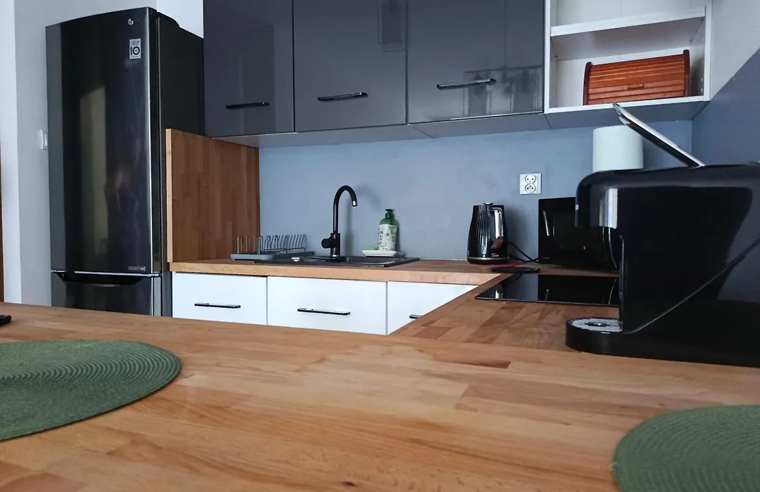 Fajny Apartament-1